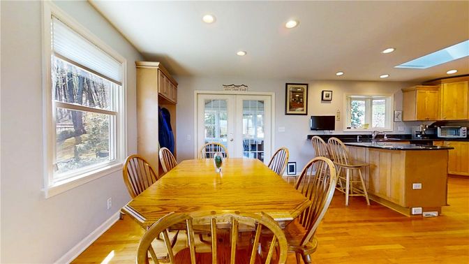 Dining room, Interior, Kitchen, Recessed Lighting, Wood Texture Flooring