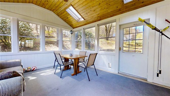 Dining room, Interior, Sun Room, Wooden Ceilings