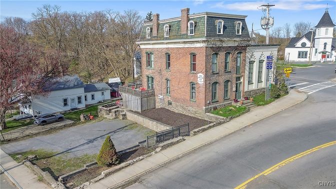 Exterior, Facade, Brick Facade, French Provincial