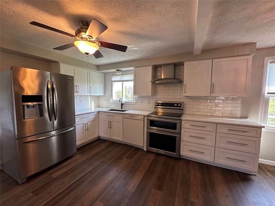 Interior, Kitchen, Stainless Steel Appliances, Wood Texture Flooring