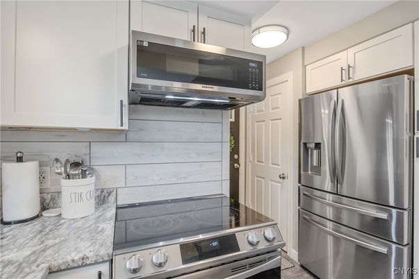 Interior, Kitchen, Stainless Steel Appliances