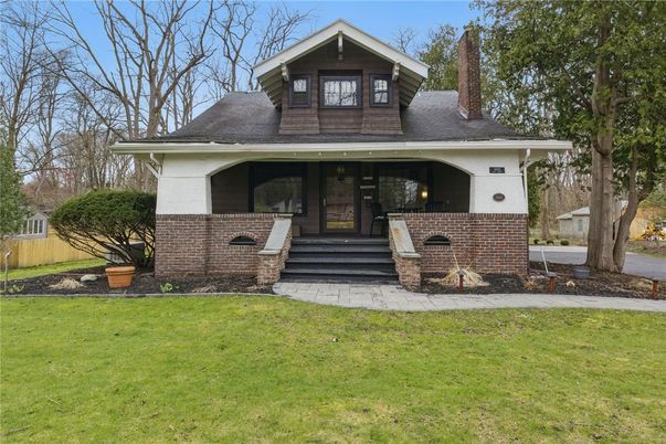 Exterior, Facade, Brick Facade, American Foursquare