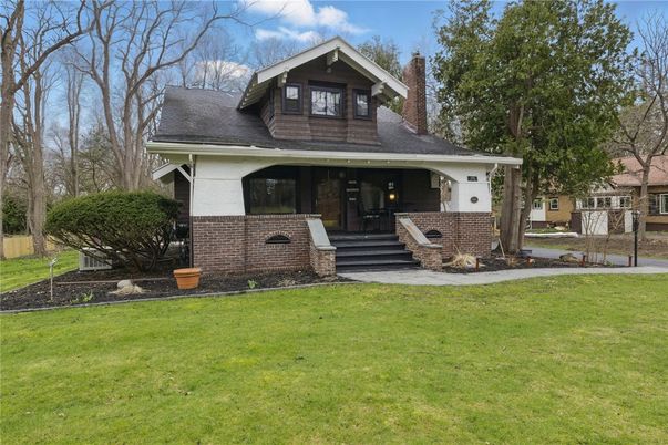 Exterior, Facade, Brick Facade, American Craftsman