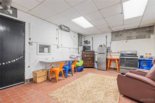 Interior, Kitchen, Recessed Lighting, Stone Walls