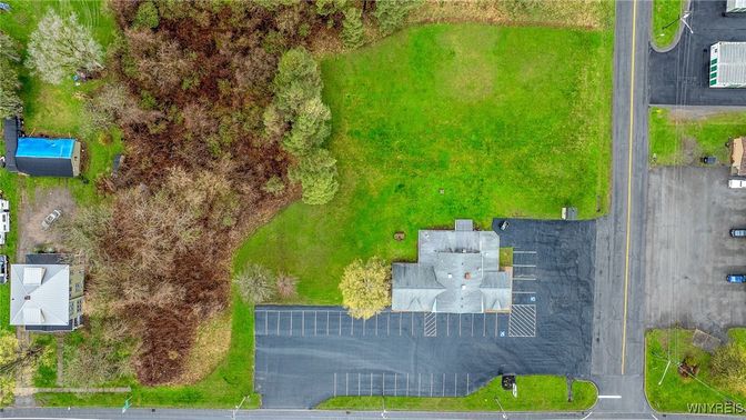 Exterior, Drone