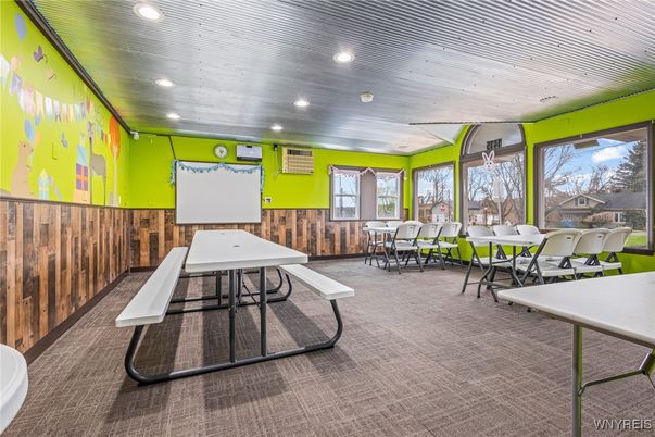 Dining room, Interior, Recessed Lighting, Wooden Walls