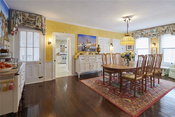Chandelier, Dining room, Interior, Pendant Lights, Wood Texture Flooring