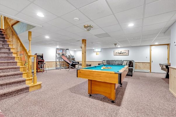 Billiard Table, Fitness Equipment, Game Room, Interior, Recessed Lighting