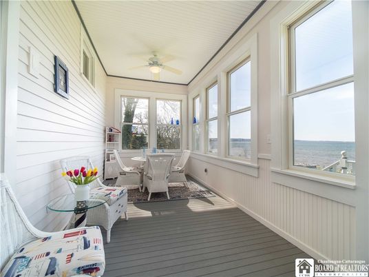 Dining room, Interior, Sun Room, Water
