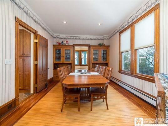Dining room, Interior, Recessed Lighting, Wood Texture Flooring