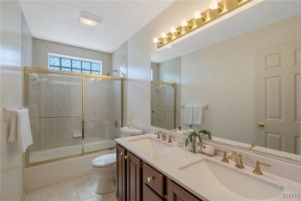 Bathroom, Dual Sink Vanities, Glass Shower, Interior