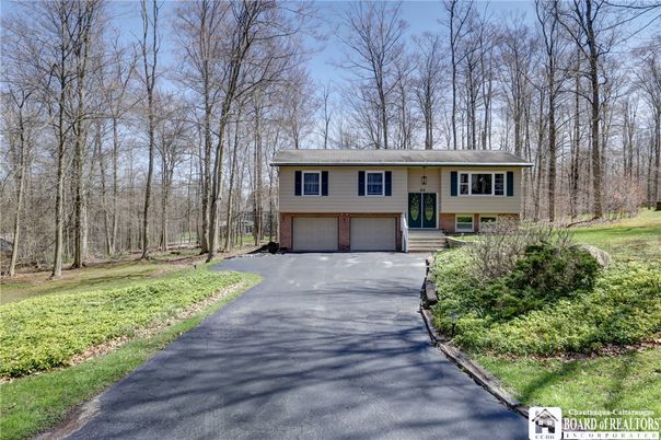 Attached, Exterior, Facade, Raised Ranch