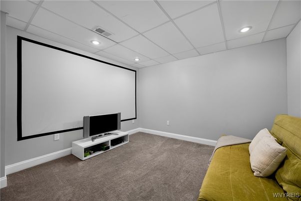 Interior, Projection Screen, Recessed Lighting, Theatre Room