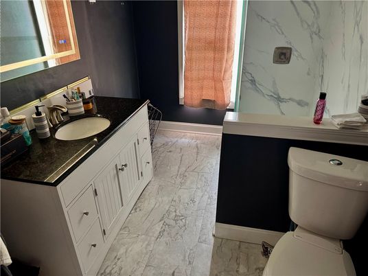 Bathroom, Interior, Marble, Marble Walls