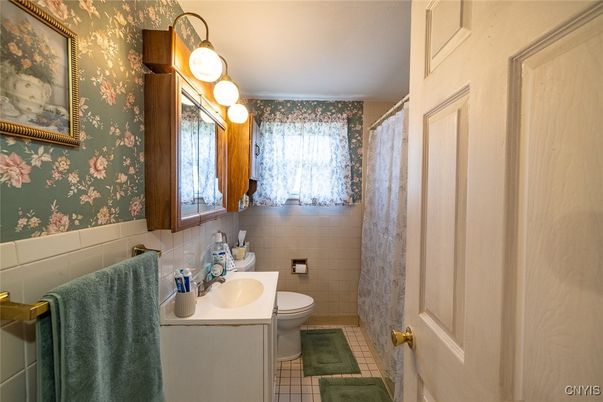 Bathroom, Interior