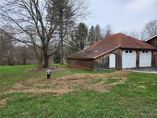 Backyard, Detached Garage, Exterior