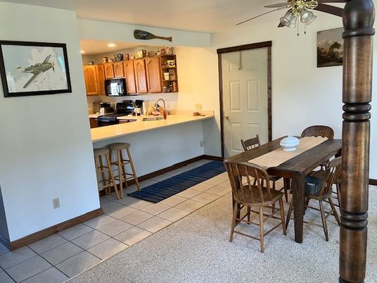 Dining room, Interior, Kitchen, Recessed Lighting