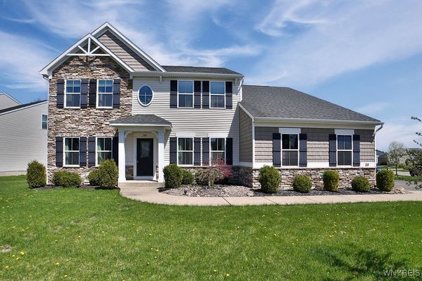 Exterior, Facade, Brick Traditional