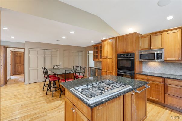 Dining room, Interior, Kitchen, Recessed Lighting, Wood Texture Flooring