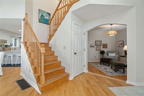 Interior, Pendant Lights, Recessed Lighting, Wood Texture Flooring