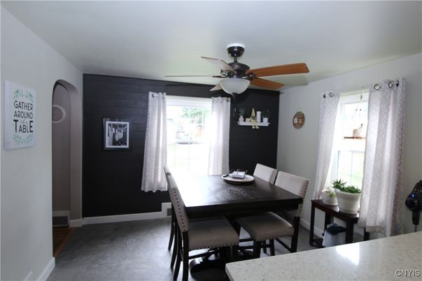 Dining room, Interior