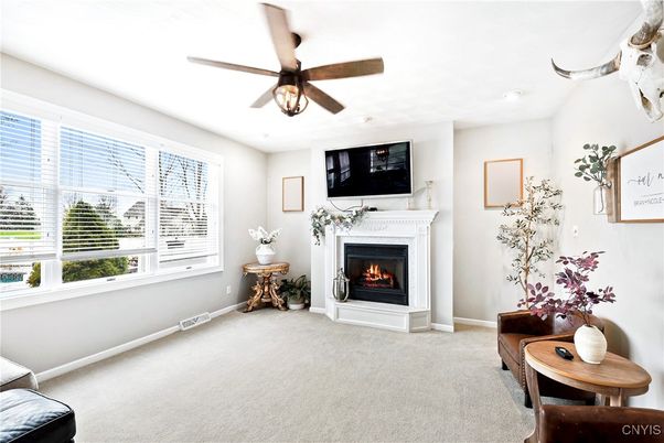 Empty room, Fireplace, Interior
