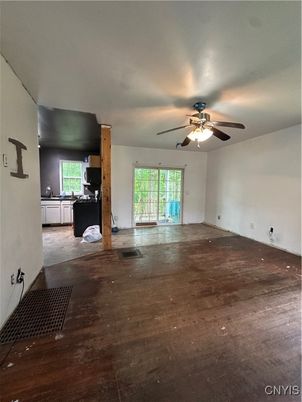 Empty room, Interior, Kitchen, Wood Texture Flooring