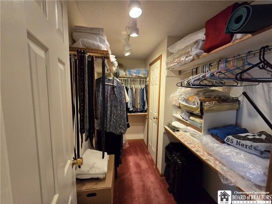 Interior, Walk-in Closets