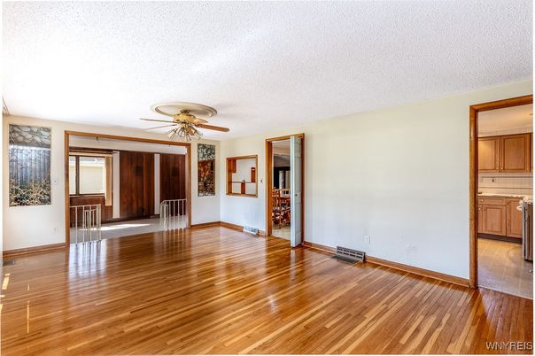 Empty room, Interior, Kitchen, Wood Texture Flooring
