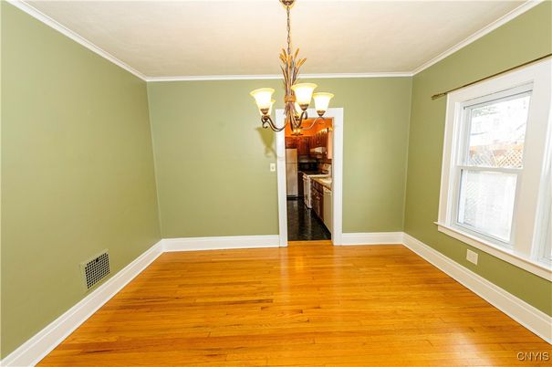 Chandelier, Empty room, Interior, Wood Texture Flooring