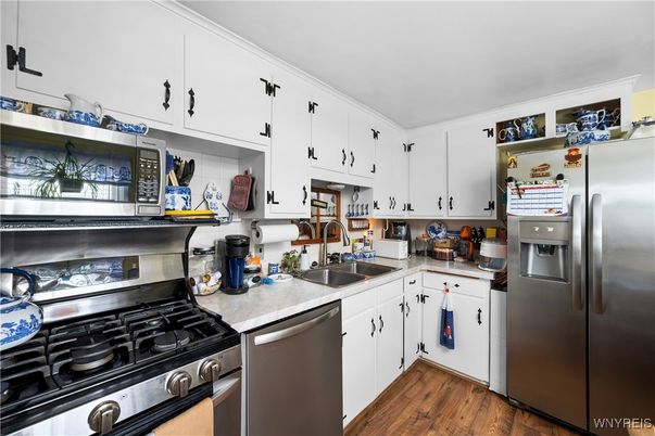 Interior, Kitchen, Stainless Steel Appliances, Wood Texture Flooring