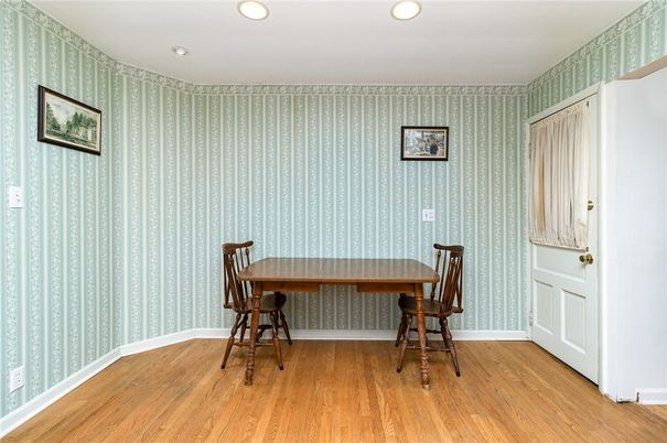 Dining room, Interior, Recessed Lighting, Wood Texture Flooring