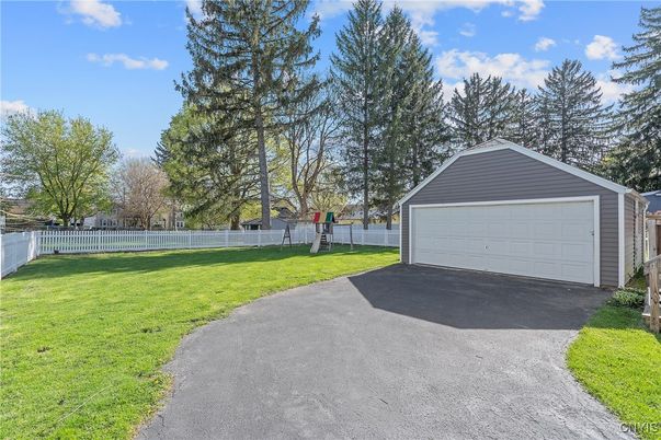Backyard, Detached Garage, Exterior