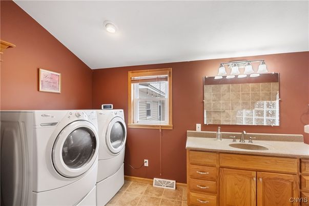 Interior, Recessed Lighting, Washer
