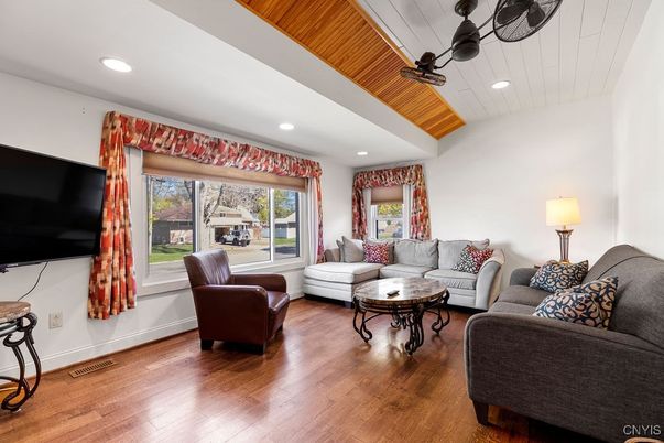 Interior, Living room, Recessed Lighting, Wooden Ceilings, Wood Texture Flooring