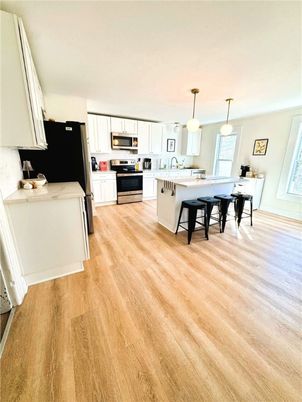 Dining room, Interior, Kitchen, Pendant Lights, Wood Texture Flooring