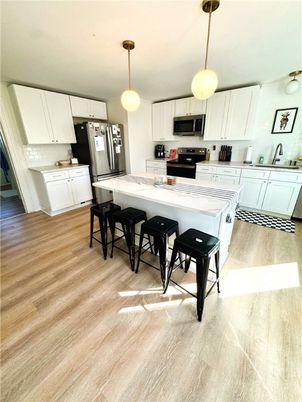 Interior, Kitchen, Pendant Lights, Wood Texture Flooring