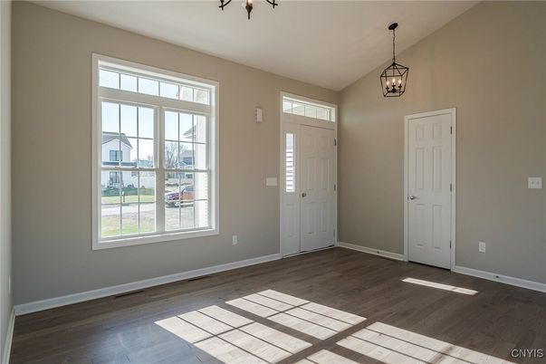 Empty room, Interior, Pendant Lights, Wood Texture Flooring