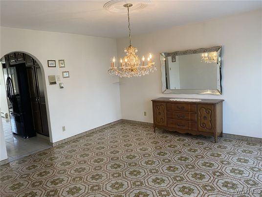 Chandelier, Empty room, Interior