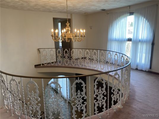 Chandelier, Interior