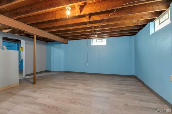 Empty room, Interior, Wooden Beams, Wooden Ceilings, Wood Texture Flooring