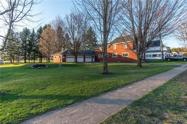 Backyard, Detached Garage, Exterior