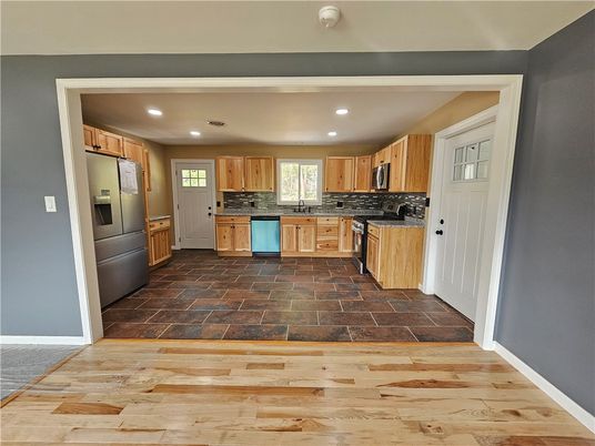 Interior, Kitchen, Recessed Lighting, Wood Texture Flooring