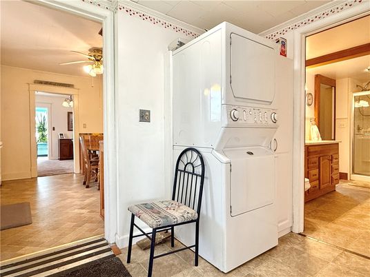Interior, Utility Closets, Washer