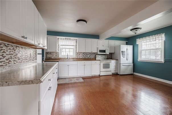 Interior, Kitchen, Wood Texture Flooring