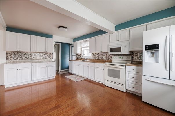 Interior, Kitchen, Wood Texture Flooring