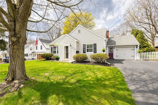 Attached, Backyard, Exterior, Facade, Cape Cod