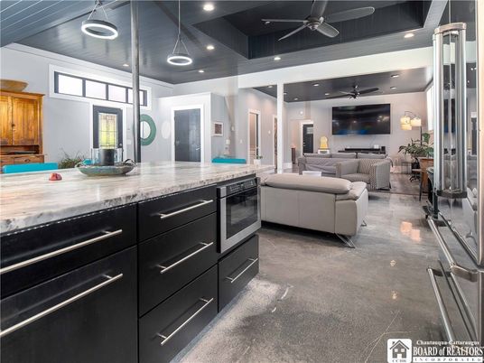 Interior, Kitchen, Living room, Pendant Lights, Recessed Lighting