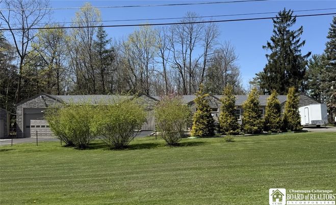 Backyard, Detached Garage, Exterior