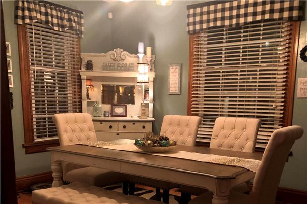 Dining room, Interior